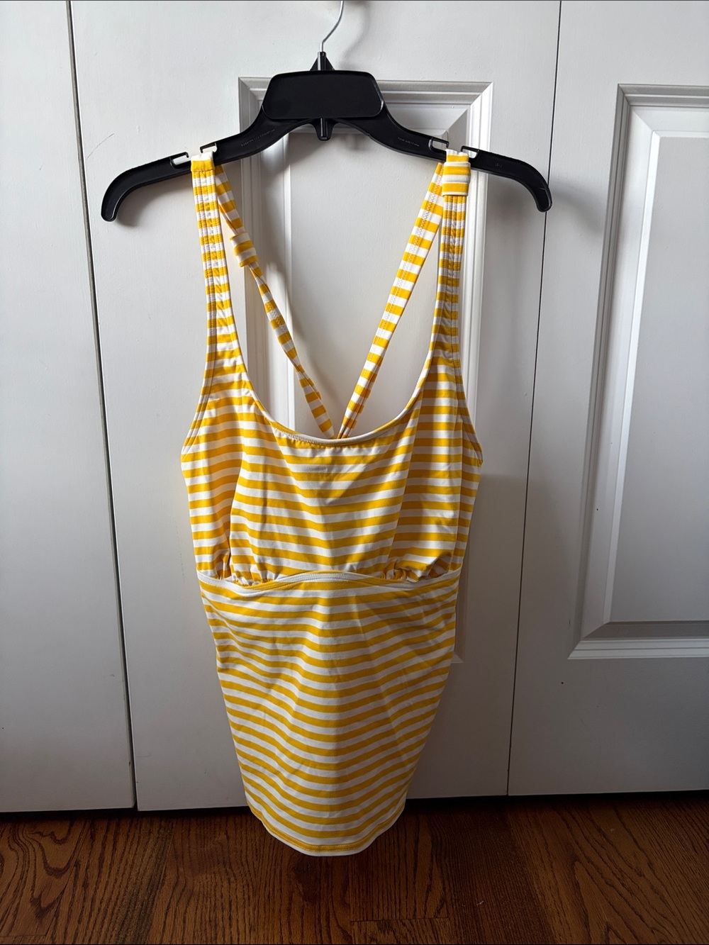 Lands' End Striped Yellow & White Women's Underwire Tankini Top Size 18D